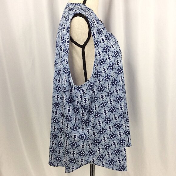 Eddie Bauer Escapelite Sleeveless Tank Top Womens Size 2XL Blue Aztec Travel - Picture 3 of 8